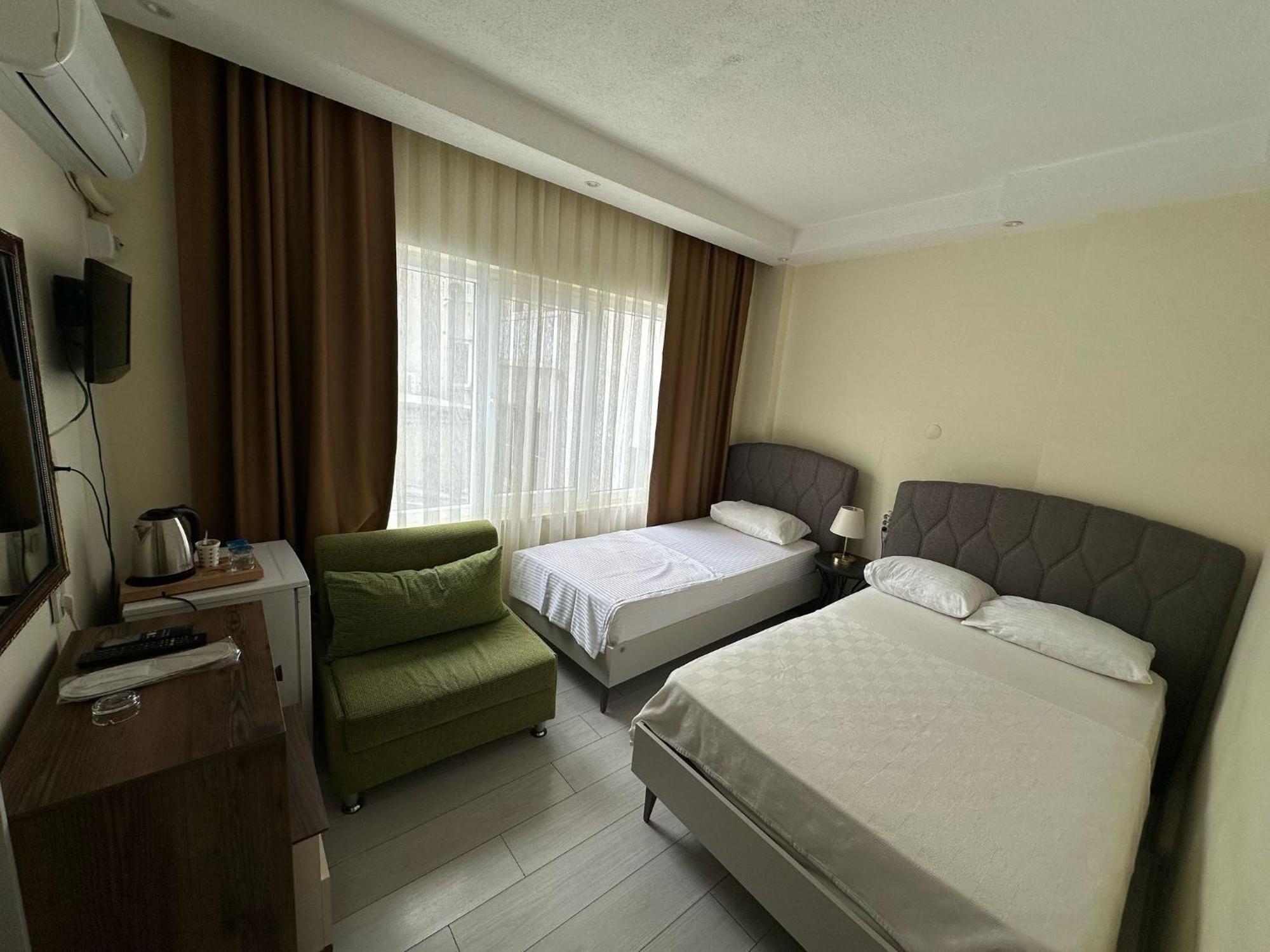 Naval Hotel Yalova Yalova  Exterior foto